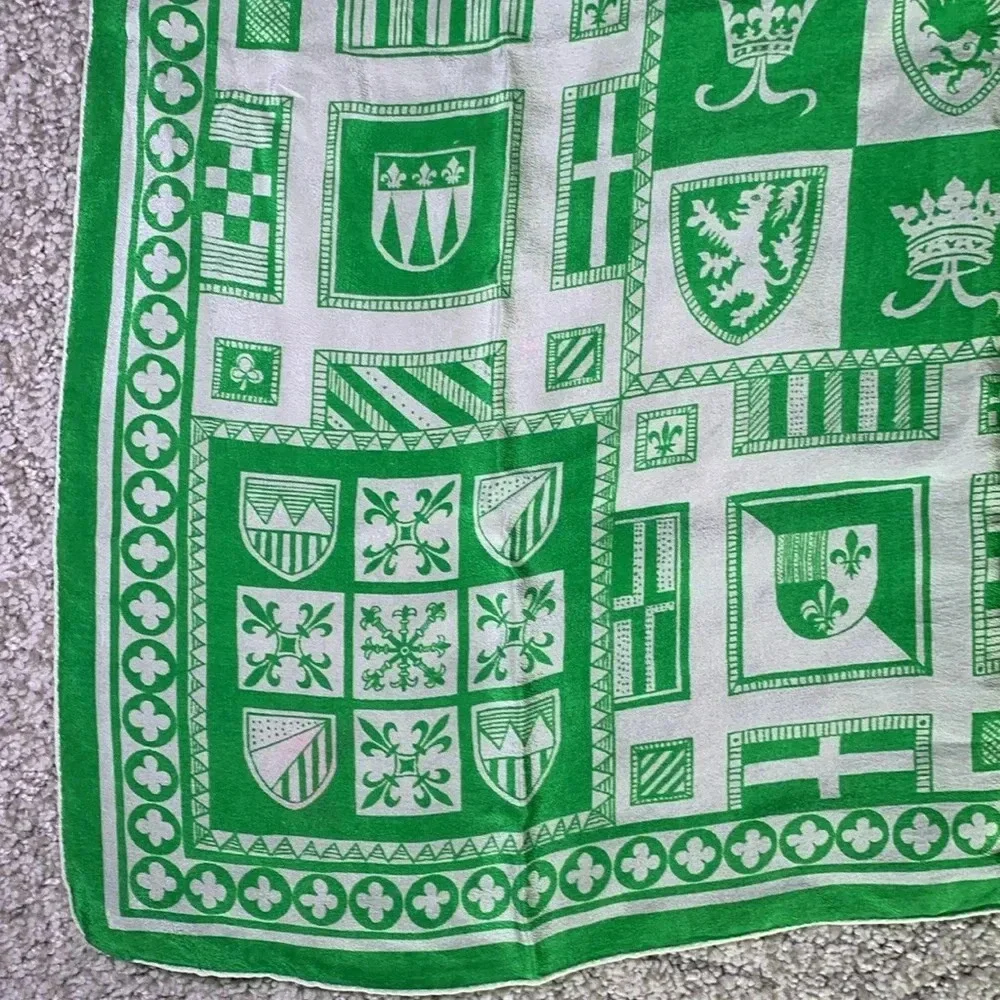 Symphony Provence square silk scarf with crest and shield pattern green & white